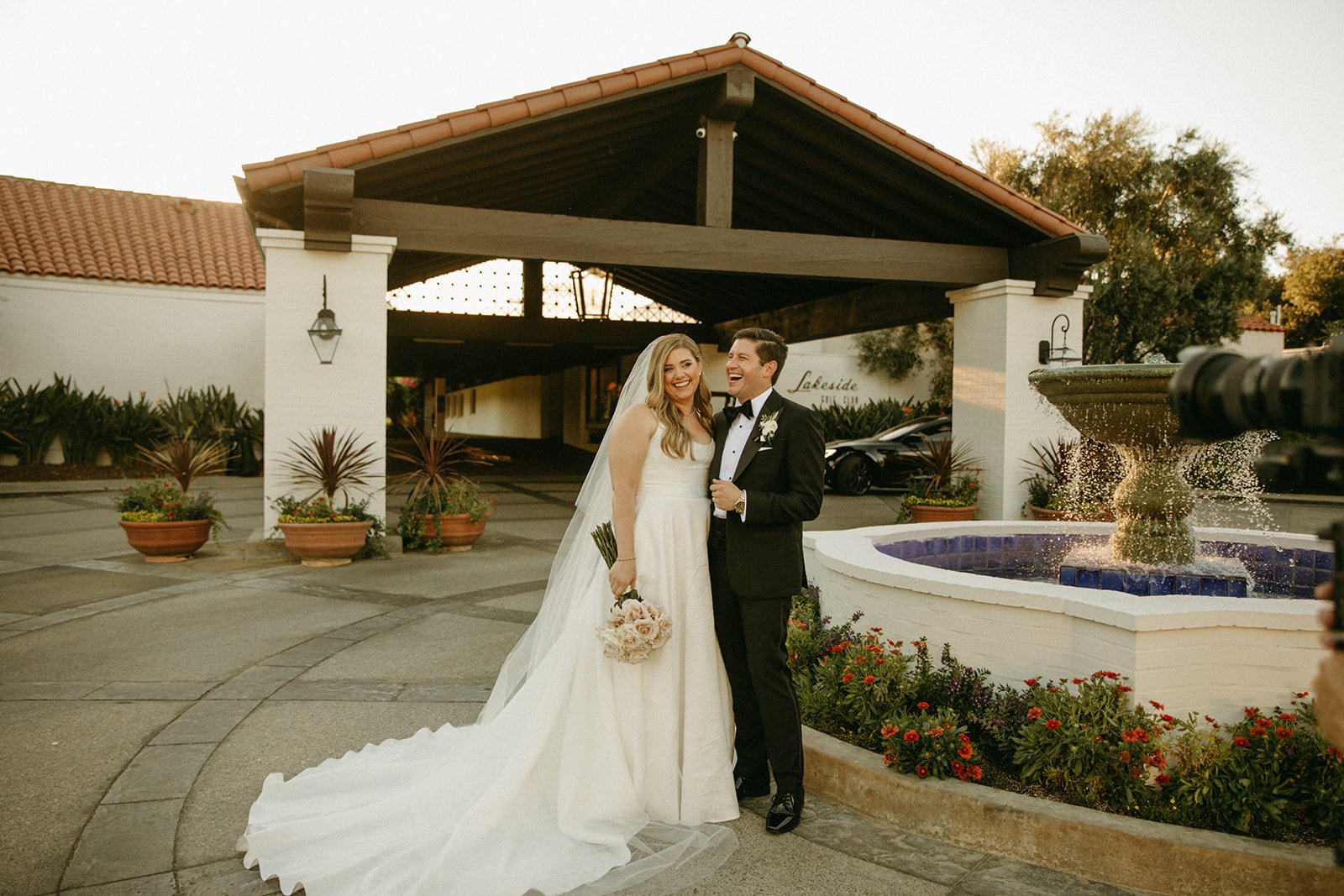 Luxury bride and groom portraits for an outdoor wedding