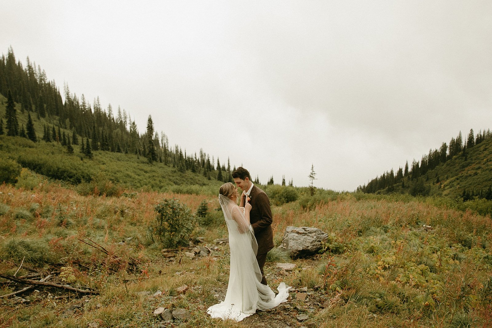 Intimate national park elopement in the Fall