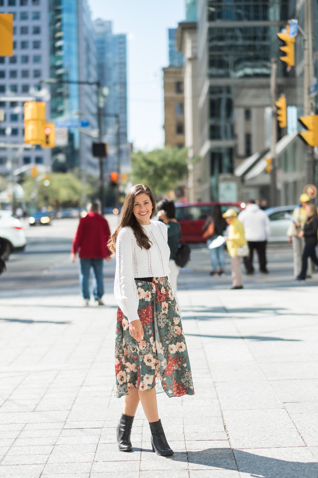 Wild Rosebuds in Downtown Toronto wearing Floral Zara Skirt and White Sweater from Forever 21