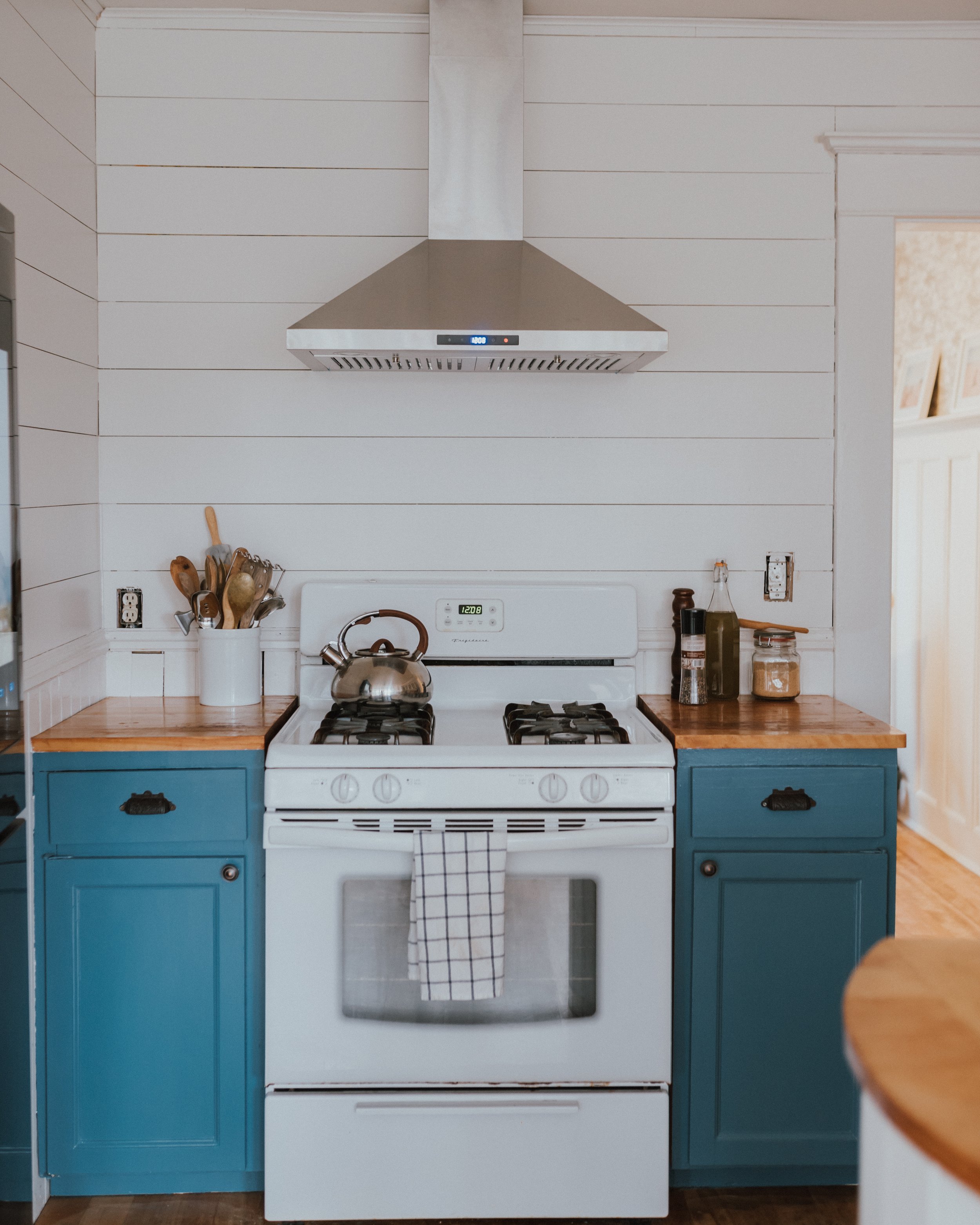 The Wild Decoelis | How We Transformed Our Kitchen For Under $1500 | after | shiplap kitchen