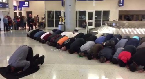  Loud Arab Call To Prayer Inside Dallas Fort Worth Airport While Muslims Pray, Chant ‘Allah’ (VIDEO)