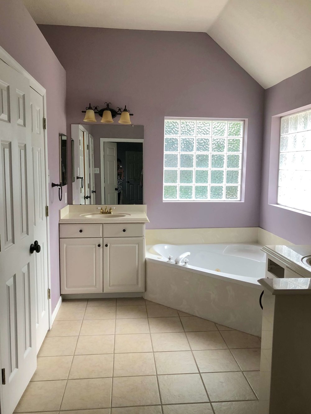 Planning A Bathroom Remodel? Consider The Layout First — DESIGNED