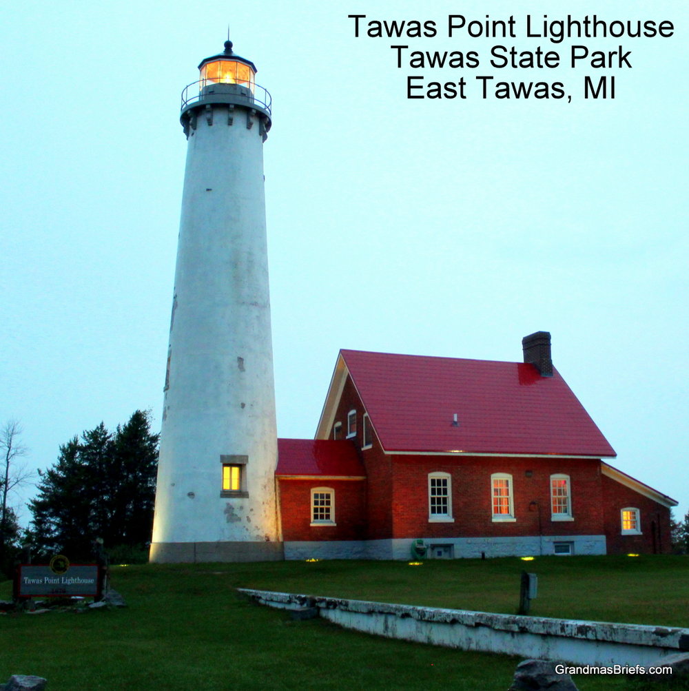 tawas point lighthouse