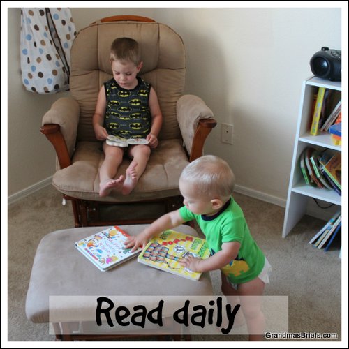 toddlers reading books