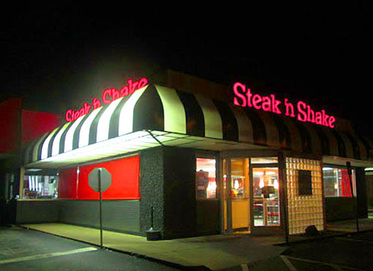 Chili Crack @ Steak ‘n Shake — Meanwhile, Back In Peoria...