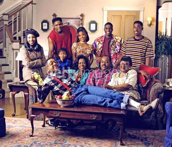 living rooms in a sitcom world — branche