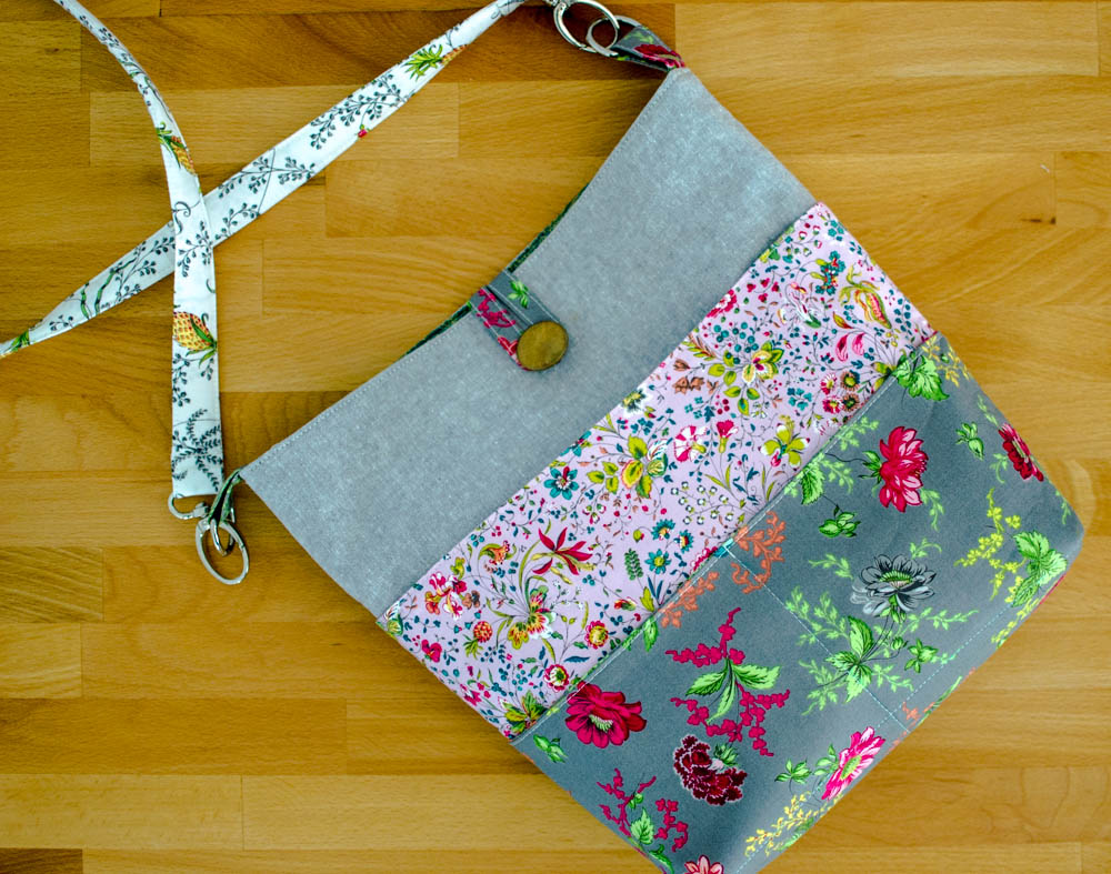 How to Sew a Tote with Many Pockets! {free sewing pattern - Part 1} — SewCanShe | Free Sewing ...