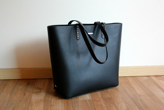 The Perfect Black Leather Tote — ART OF WORE
