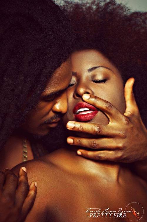Good loving but casual. Image from http://www.50shadesofblack.com/blog/black-americana-amore-of-the-diaspora#.V_cZnK23dcM=