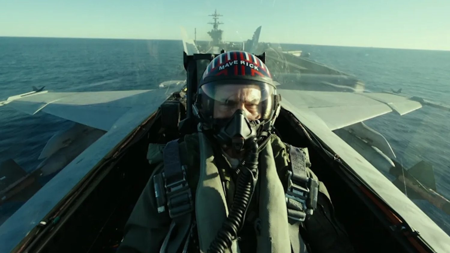 Tom Cruise canalise Maverick dans les scènes de vol pour MISSION : IMPOSSIBLE – DEAD RECKONING PART 2