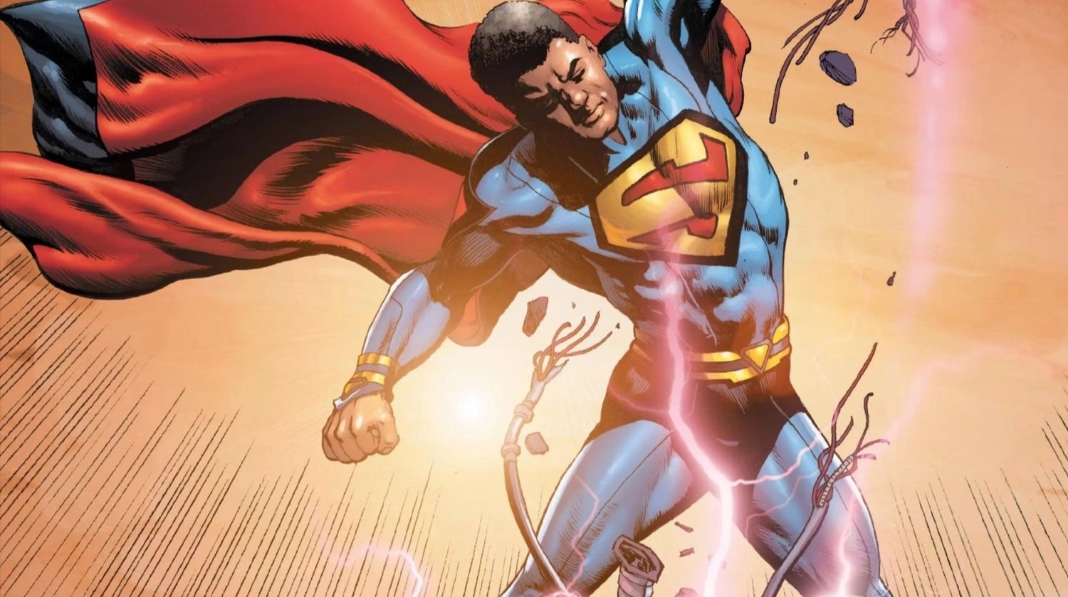 James Gunn dit que son film SUPERMAN: LEGACY n’exclut pas nécessairement le projet Superman de JJ Abrams