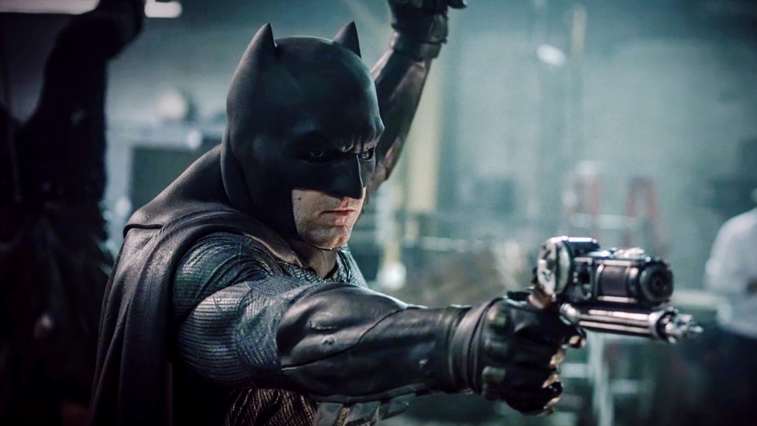 Ben Affleck réfléchit sur son temps à jouer à Batman et explique « Il y a une épée à double tranchant »