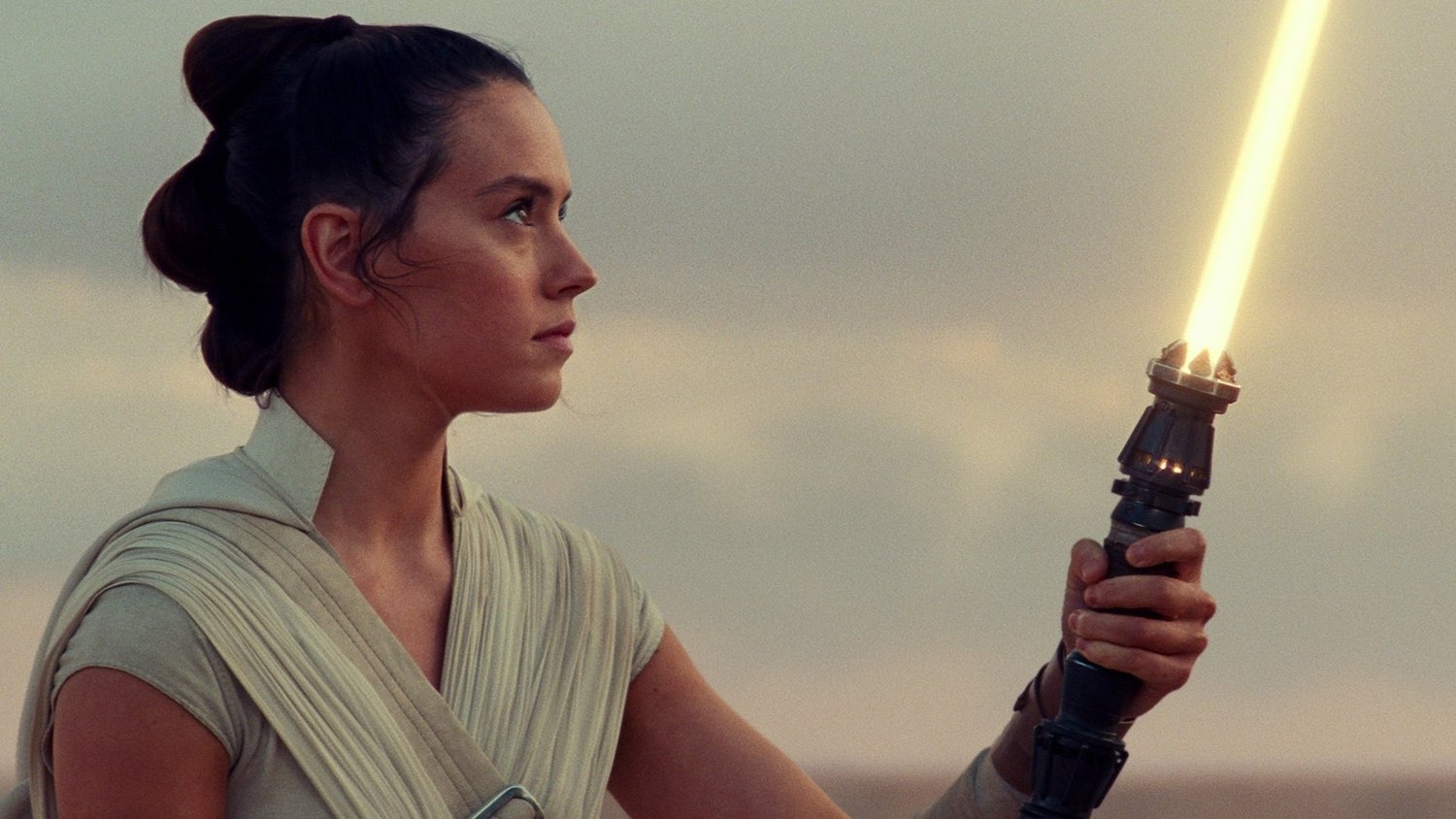 Lucasfilm démystifie les fausses informations sur le film Rey Skywalker STAR WARS de Daisy Ridley