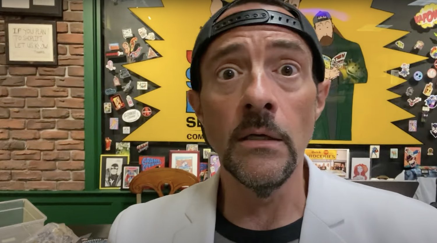 Kevin Smith Launching a Mail-Order Subscription Service for Jay & Silent Bob’s Secret Stash
      
    @media(min-width:0px){#div-gpt-ad-geektyrant_com-box-3-0-asloaded{max-width:728px!important;max-height:90px!important;}}