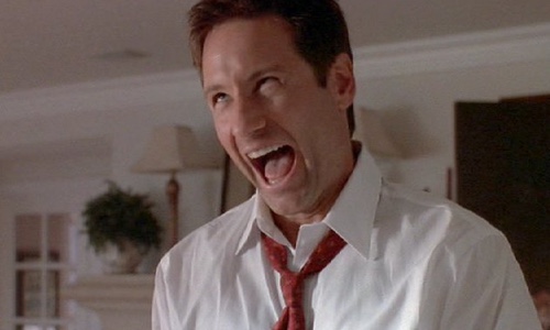 Ordenando los episodios de comedia de 'Expediente X' de peor a mejor antes de la emisión de 'Mulder and Scully meet the Were-Monster'