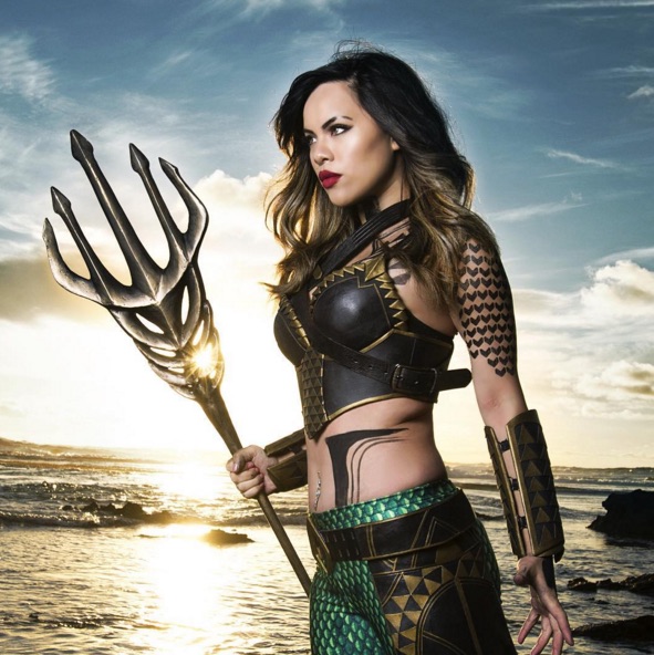 Stunning Female Aquaman Cosplay — GeekTyrant