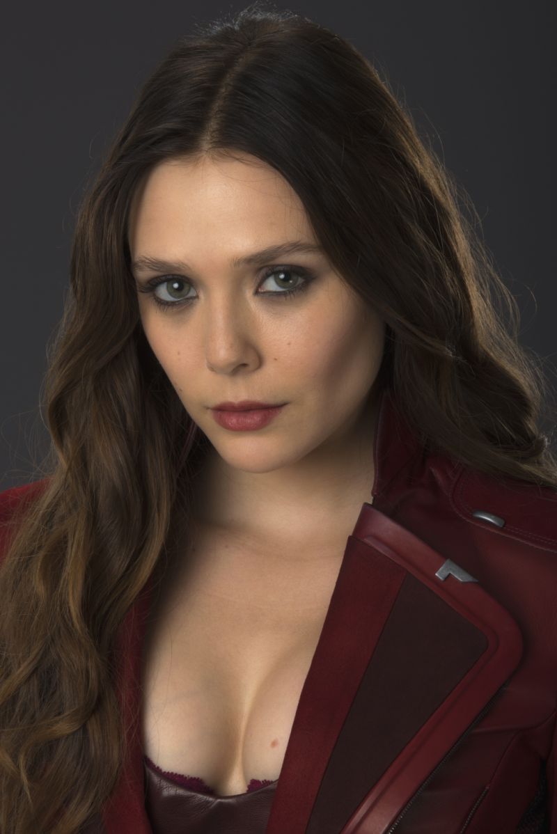 Detailed Look At Scarlet Witch S Avengers Age Of Ultron Costume — Geektyrant