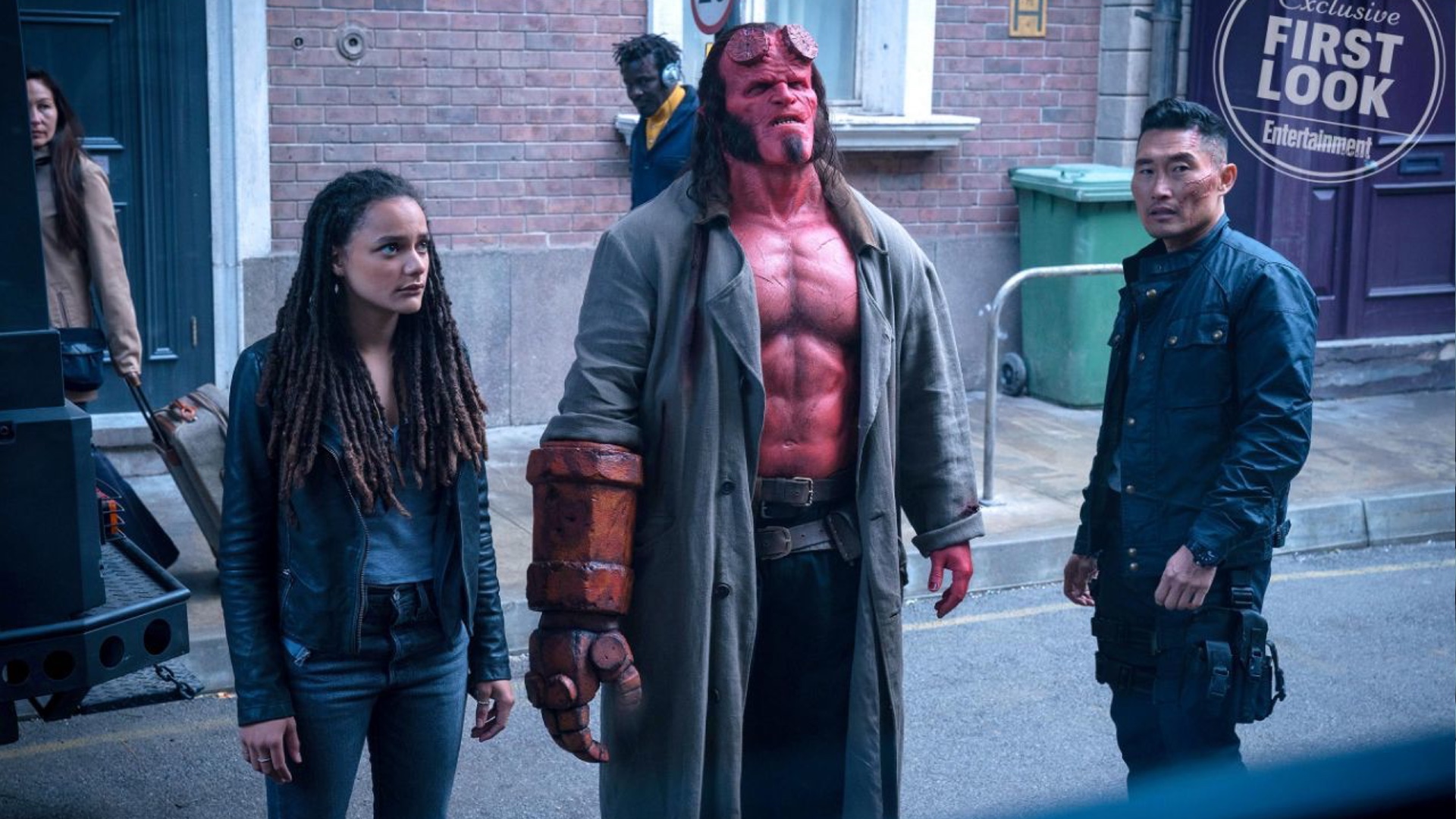 Hellboy has to save the world with the help of Alice (Sasha Lane) and Ben Daimo (Daniel Dae Kim).