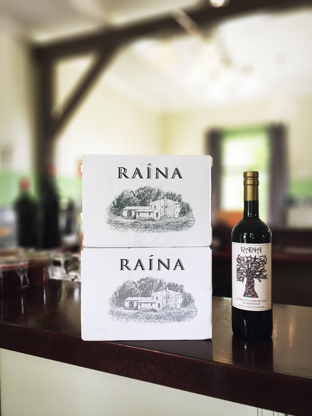 Raina Vermouth Numero Uno