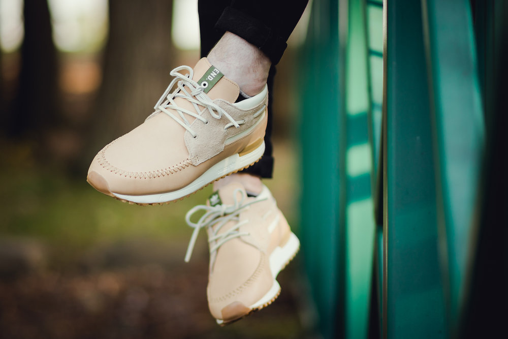 adidas consortium zx 700 boat x end
