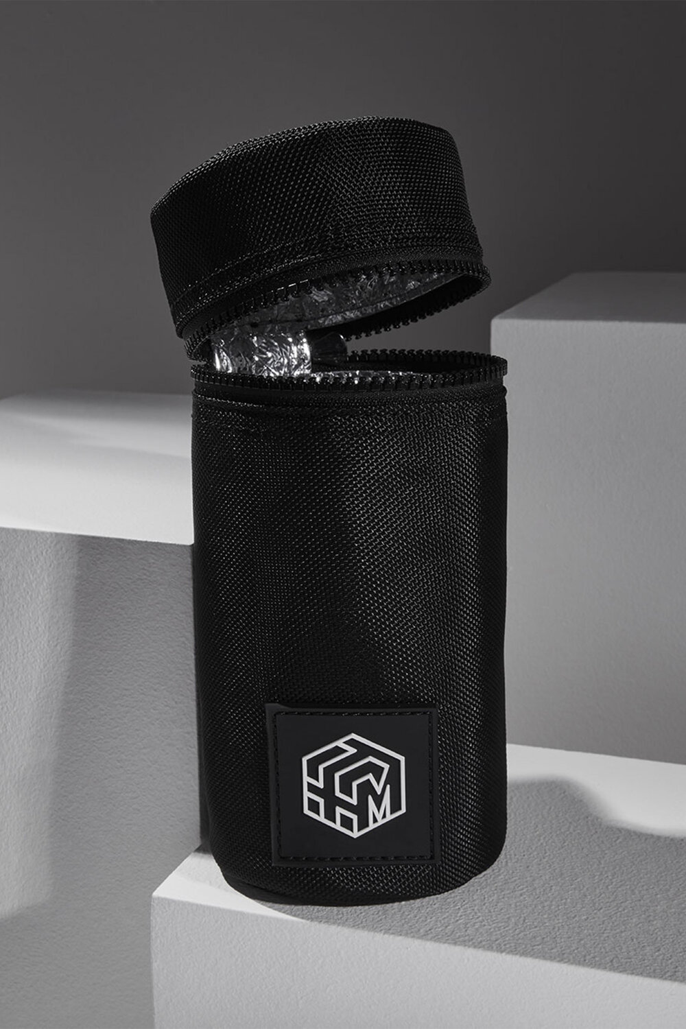 concept-insulated-bottle-holder.jpg