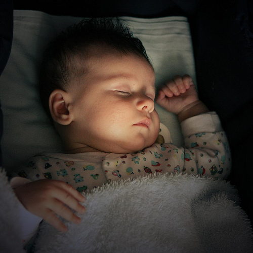My Baby's Nightwakings - Habit or Hunger? — Wee Bee ...