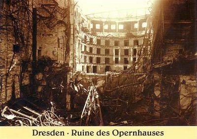Semper+Opera+Ruins.jpg