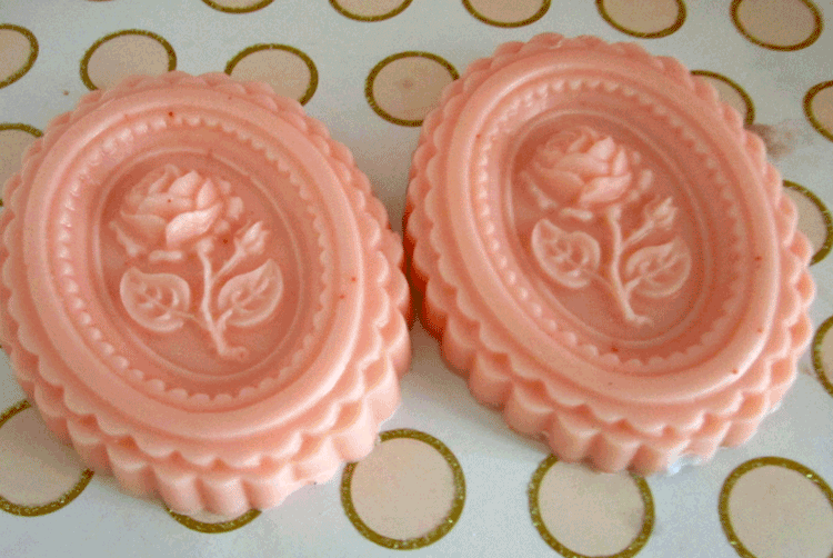 Scented Wax Melts~3 Scalloped Framed Rose Shape Wax Melts