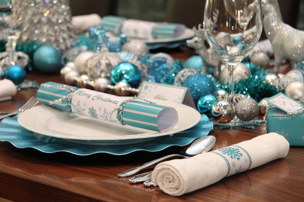 Image result for christmas table setting tiffany color