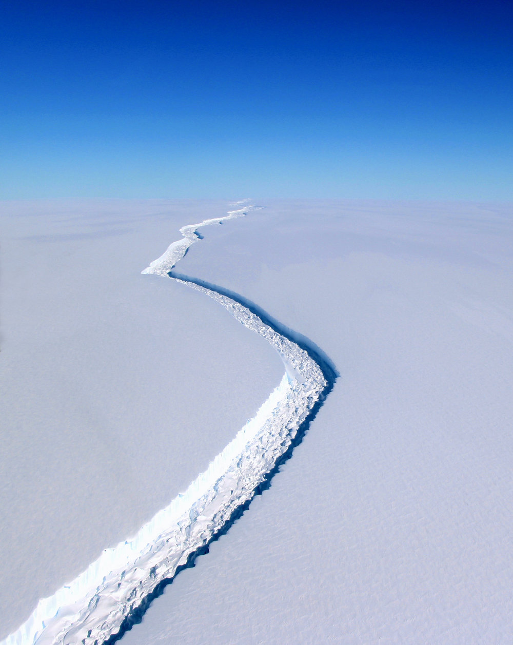 трещина в Антарктике