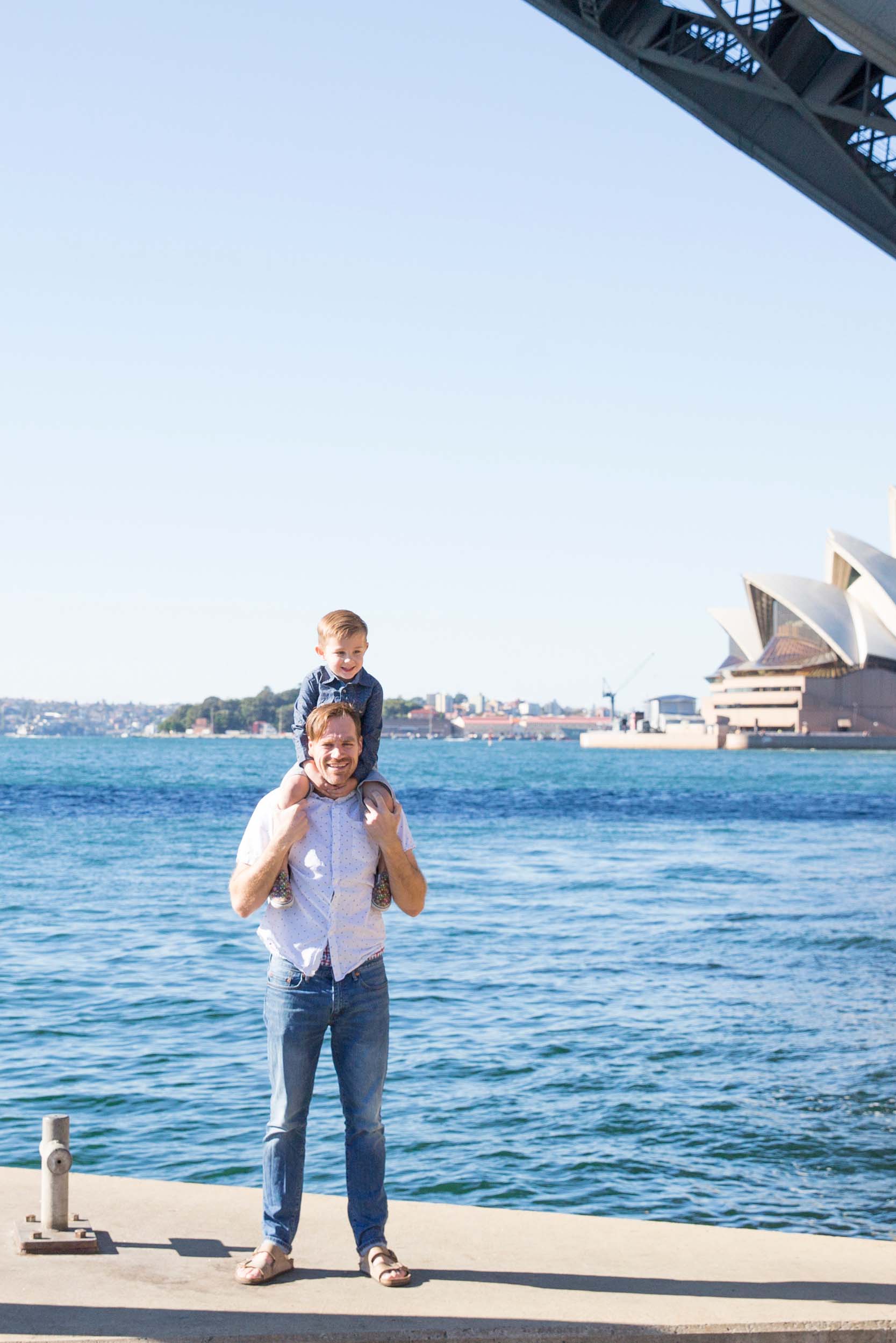   The Allen family in  Sydney    Flytographers Sarah & Stephen  