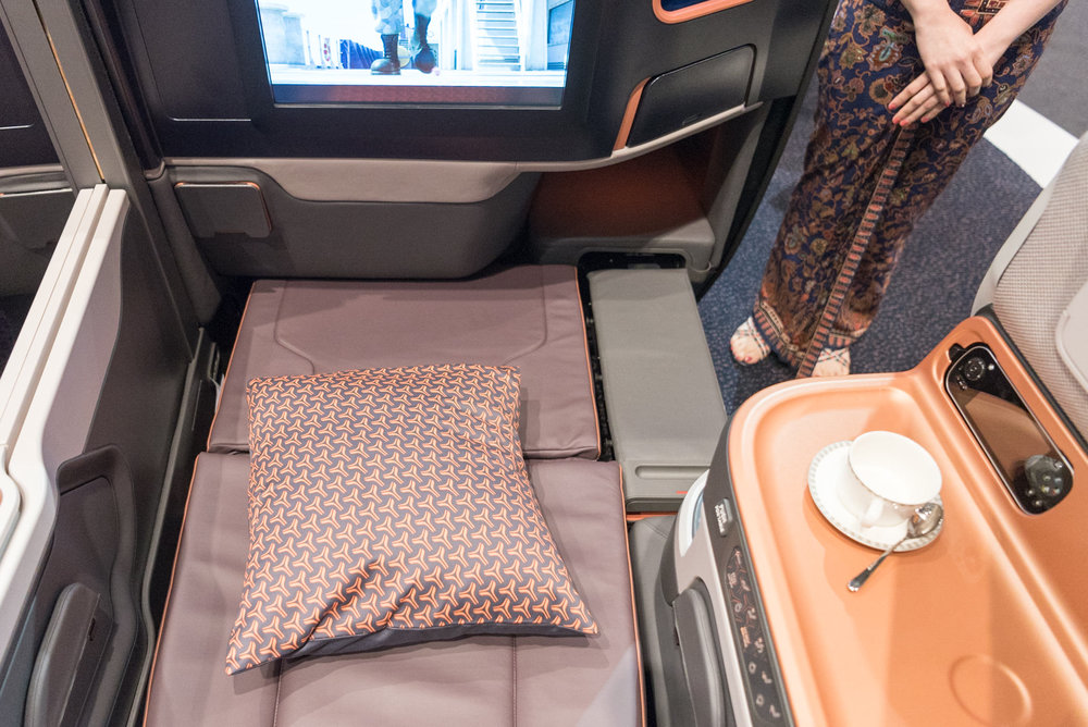 Recline into Flat Bed New Business Class (2017) Product on Singapore Airlines' A380