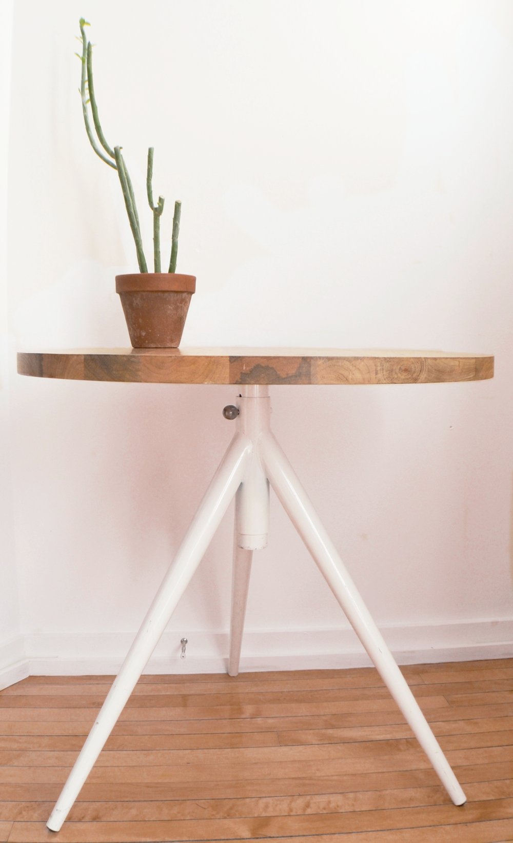 WOODEN BISTRO TABLE 