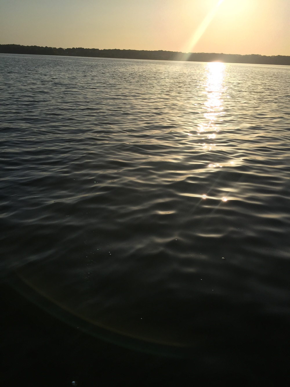    It was seriously the most gorgeous evening out on the lake! The sunset was beyond magical. Just wanted to let you see some of this gorgeous action. We had the best time!    I could stare at it for the rest of my life!!     