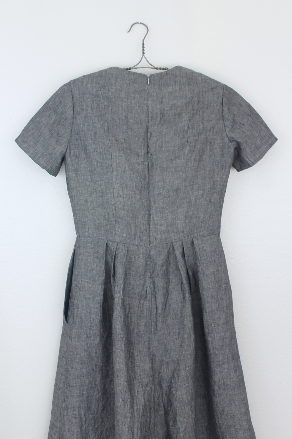 DIY Linen Jumpsuit – Vogue V9075 — Sew DIY