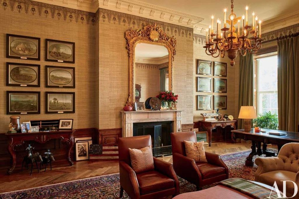 The Obama Treaty Room - loving those leather armchairs 