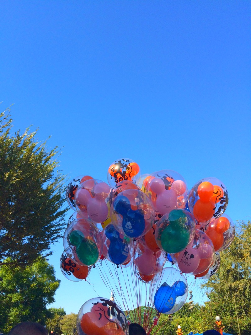 Disneyland California Adventure Halloween Alice in Wonderland Fantasyland Balloons
