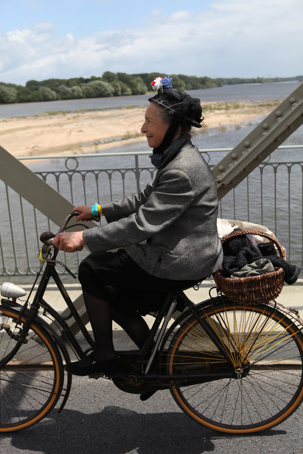 Anjou-Velo-Vintage-Saumur-France-Bike-Fashion-Bike-Pretty-Photos-Kelly-Miller-5