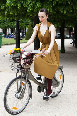 Paris-Velib-Bike-Pretty-Satchel-Bag-2.jpg.pagespeed.ic.L2Wh5DBzX4