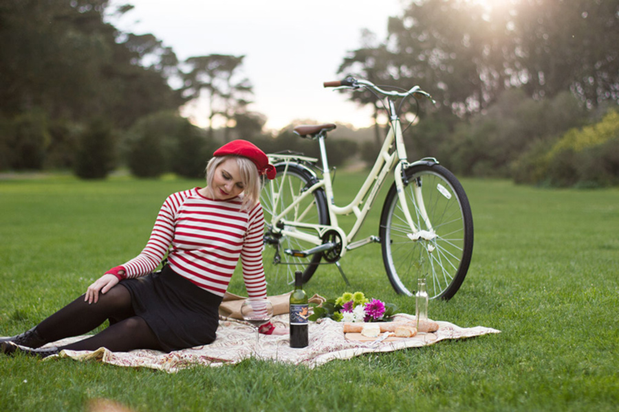 Our mini-version of the Béret Baguette ride in Golden Gate Park. Striped Jersey by Ligne 8. Black Bike Skirt (and Bloomers) by Bikie Girl Bloomers.
