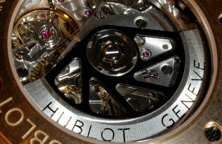 A Hublot modified Valjoux 7750. You can buy your own for $450, or buy theirs for $15,000.