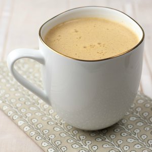 Creamy Salted Caramel Tea
