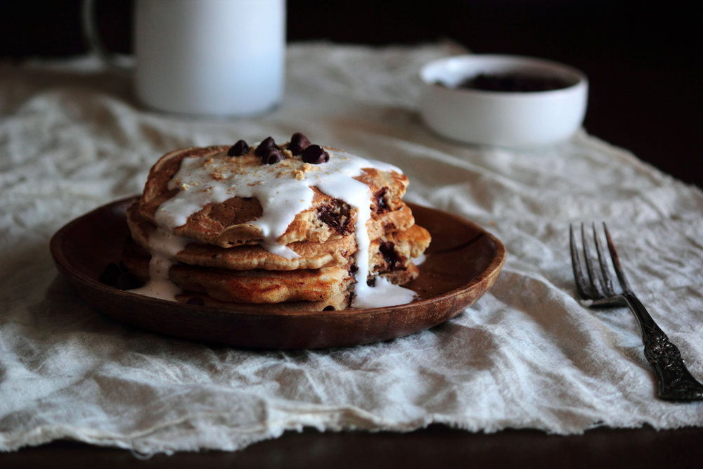 S'mores Pancakes | Family Thanksgiving Breakfast = Homemade Pancakes | Mouthwatering Pancake Recipes