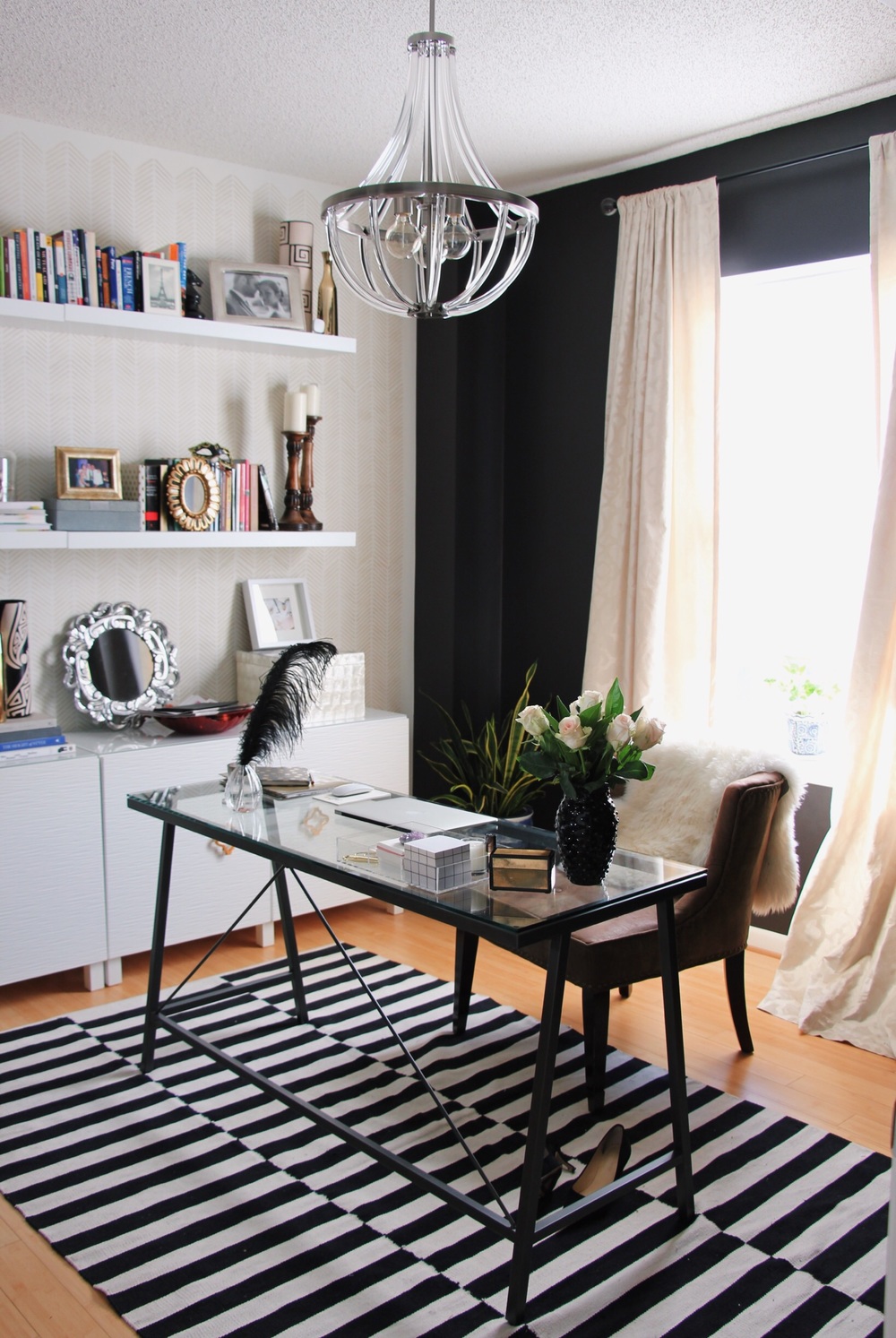 CHIC GLAM  HOME OFFICE   Welcome Splendor Styling 