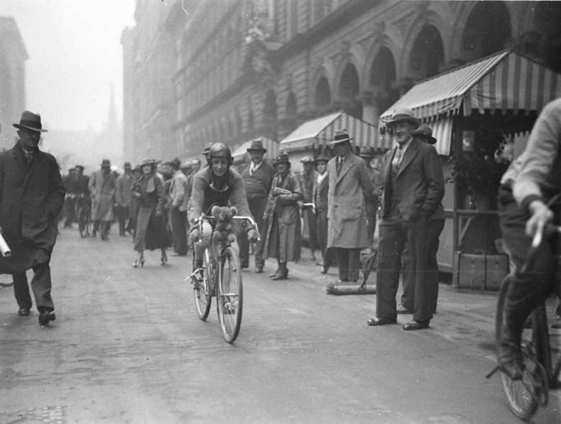 Ciclismo épico, legendario: Bartali, Coppi, Anquetil, Bahamontes, Gaul, Gimondi, Merckx... - Página 2 Billie+Samuels+2?format=1000w