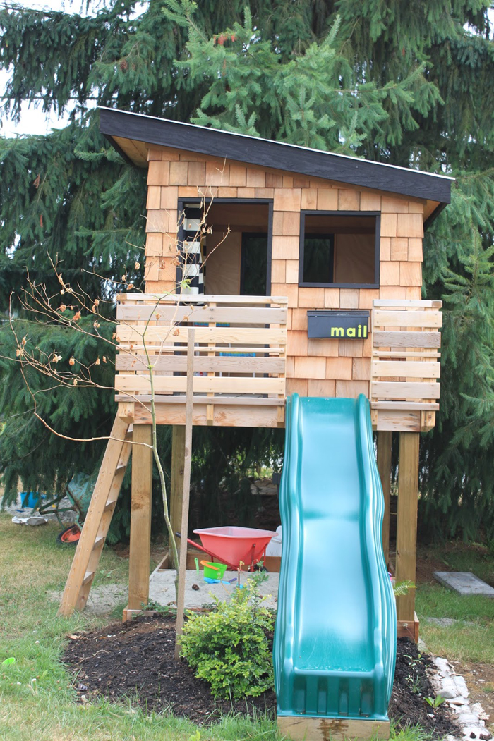 10 DIY outdoor playsets — Tag & Tibby