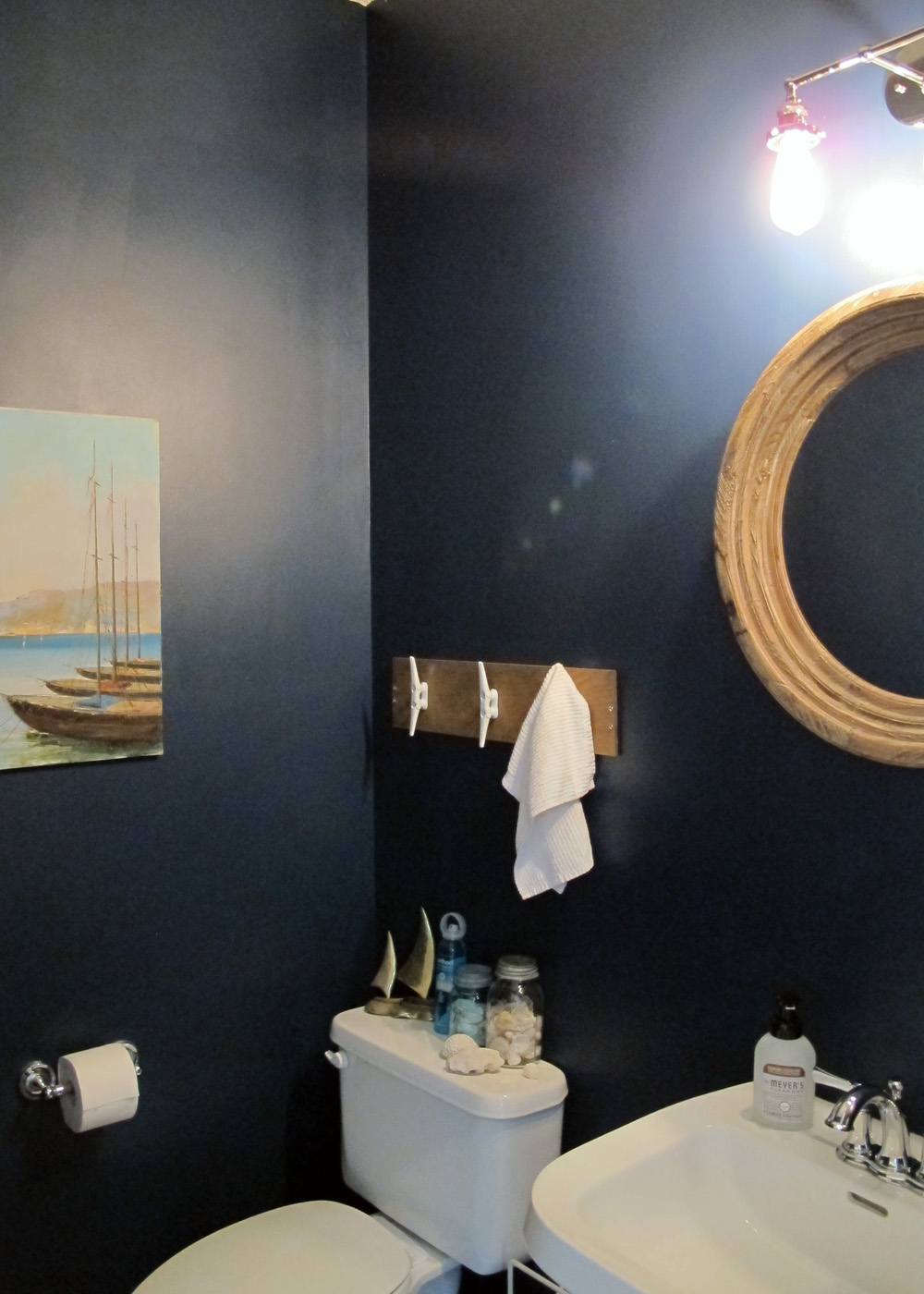 nautical+bathroom+makeover
