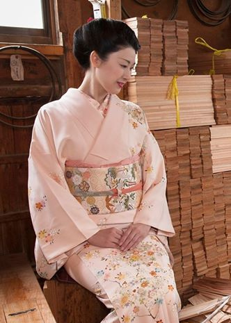 Cherry Blossom Countdown The Kimono Sleeve — Anikka Becker