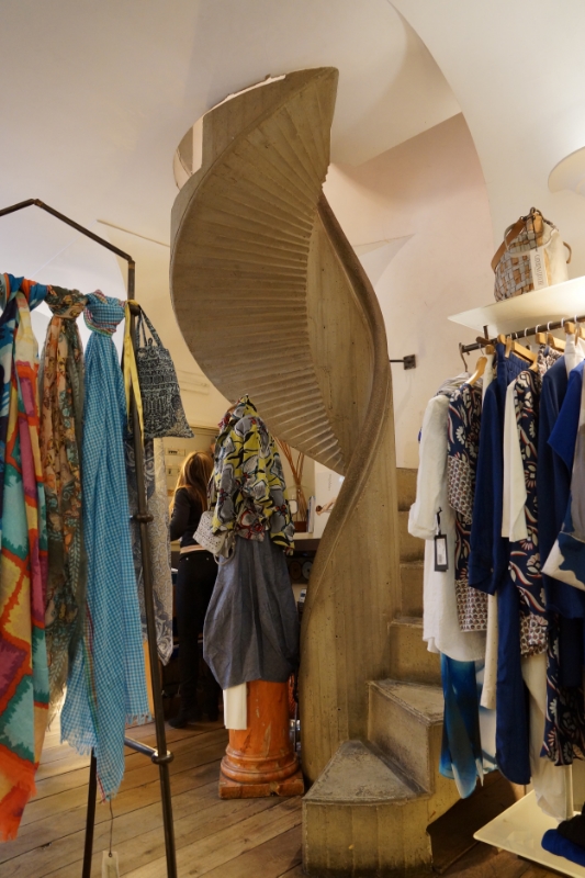 Great little boutique next to Rivoire on Piazza Della Signoria - I don't remember the name, unfortunately.  But great stairwell!