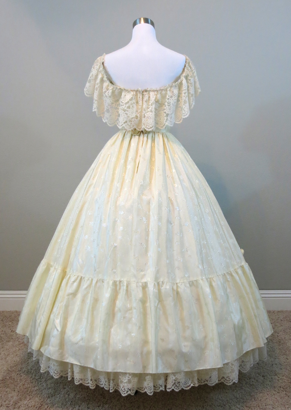 Ivory Ball Gown — Civil War Ball Gowns & Costume